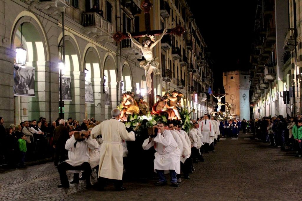 Processione del Venerdì Santo a Savona