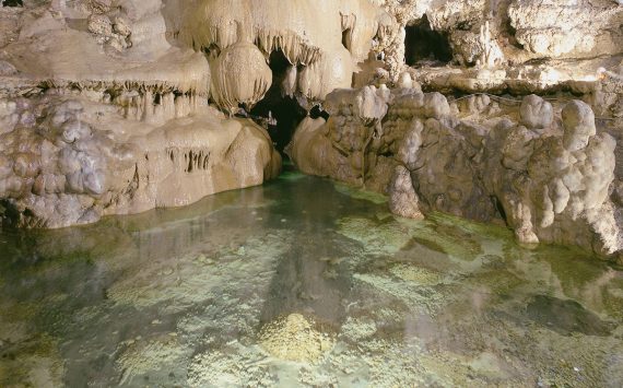 Visite des grottes de Toirano