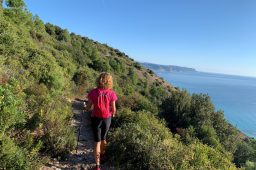 Live Liguria on the paths. Residence Oliveto: a world for trekkers